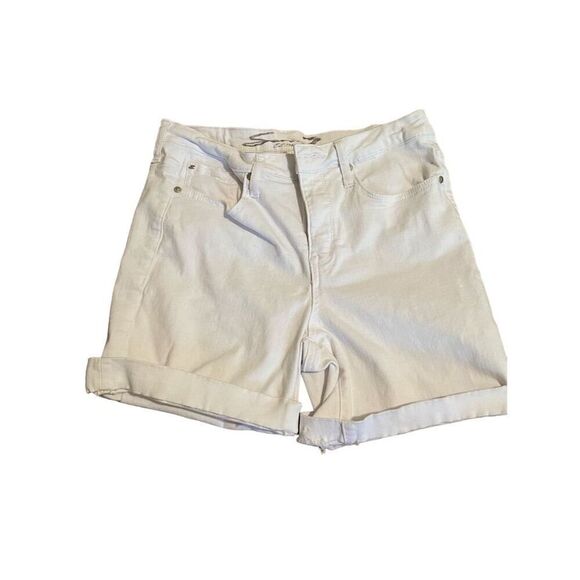 Seven7 Women's White Bermuda Denim Shorts Size 10 Summer Casual - Picture 2 of 10